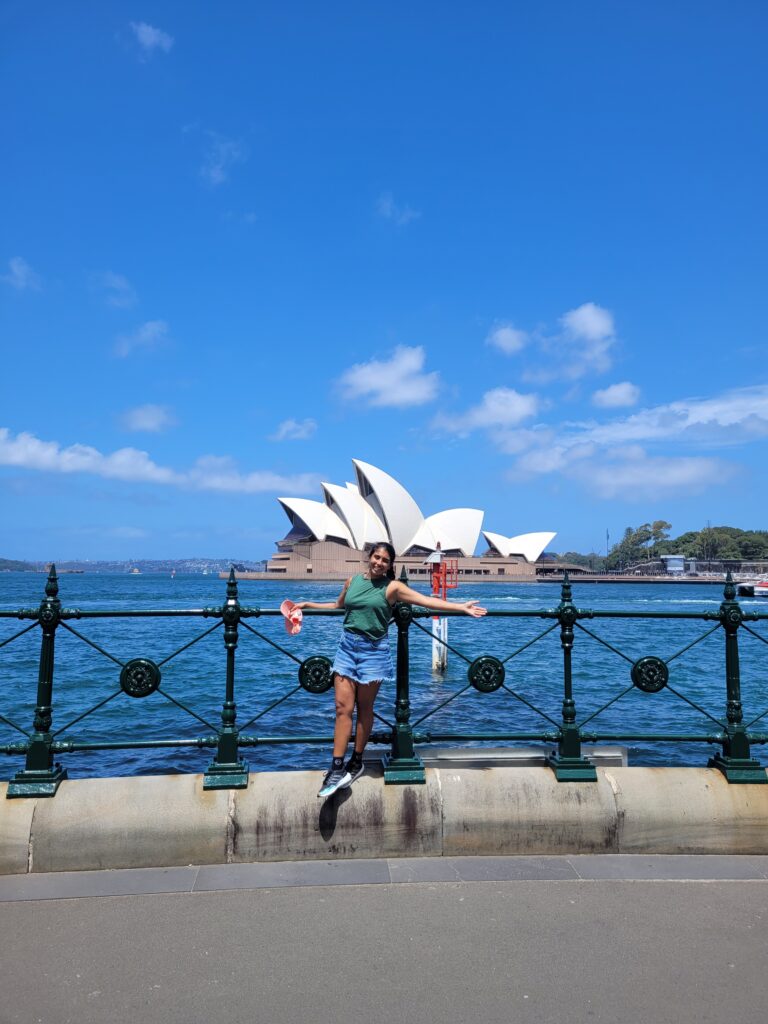 Circular Quay: Spectacular views of the Opera House and Harbour Bridge.